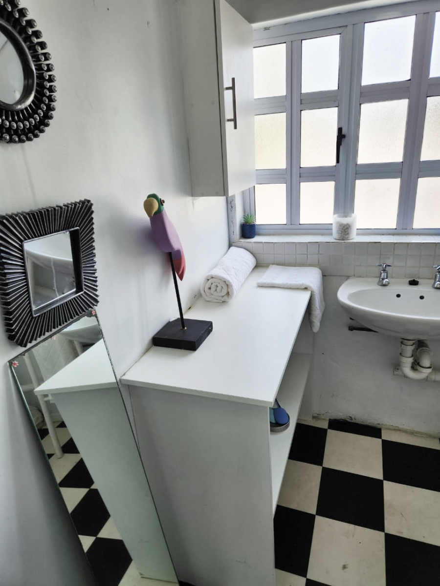 4 Bedroom Property for Sale in Kleinmond Western Cape